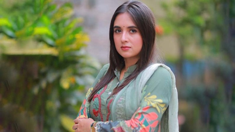 তানিয়ার জন্য দোয়া চাইছেন ভক্ত-সহশিল্পীরা...