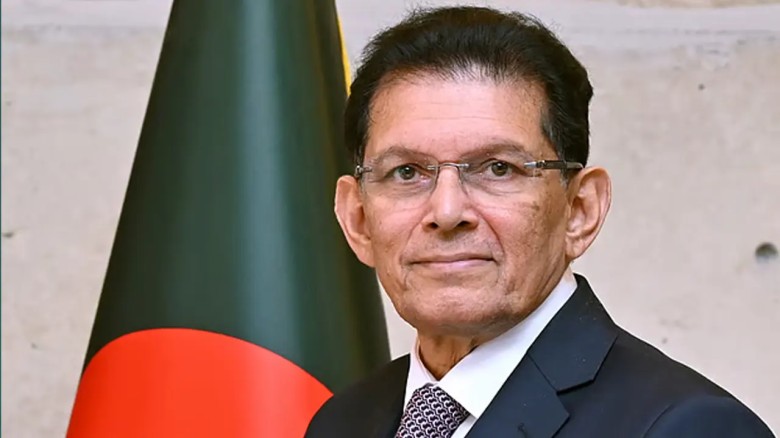 প্রথম বিদেশ সফরে সৌদিতে গেলেন পররাষ্ট্রমন্ত্রী...