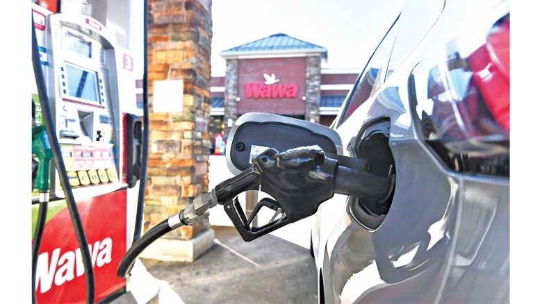 যুক্তরাষ্ট্র ও ইউরোপে লাফিয়ে বাড়ছে তেল-গ্যাসের দাম