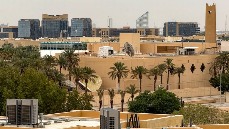 সৌদি আরবে সিআইএর স্টেশনে হামলা