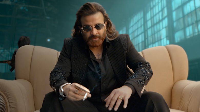 শত্রুর সাথে যে ধান্দা করবে তার জন্য বুলেটের গুলি