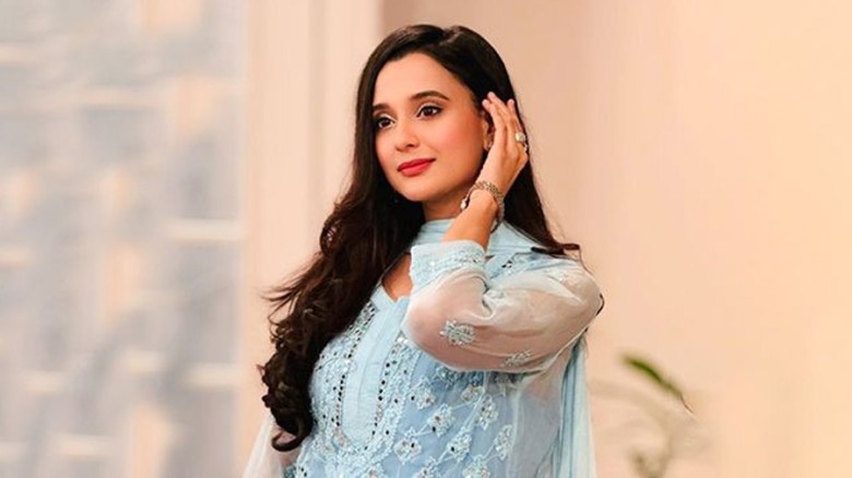 বড় পর্দায় সাবিলার অভিনয় দেখে মুগ্ধ অভিনেত্রীর শাশুড়ি