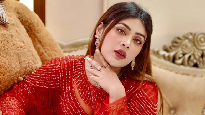 প্রেমে পড়েছেন মিষ্টি জান্নাত!