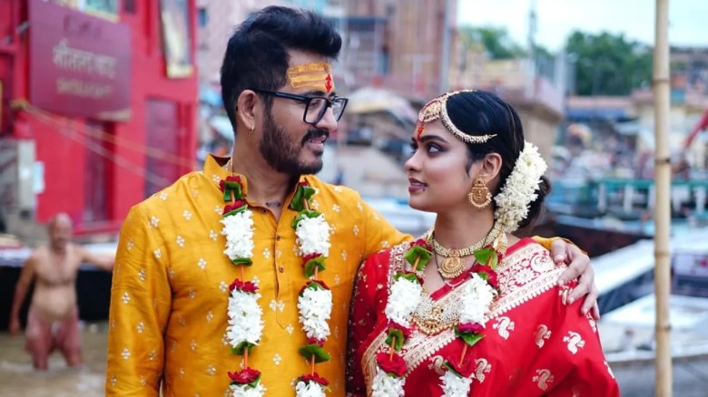 কাকে রক্ষিতা বলে কটাক্ষ করলেন হিরণের স্ত্রী অনিন্দিতা