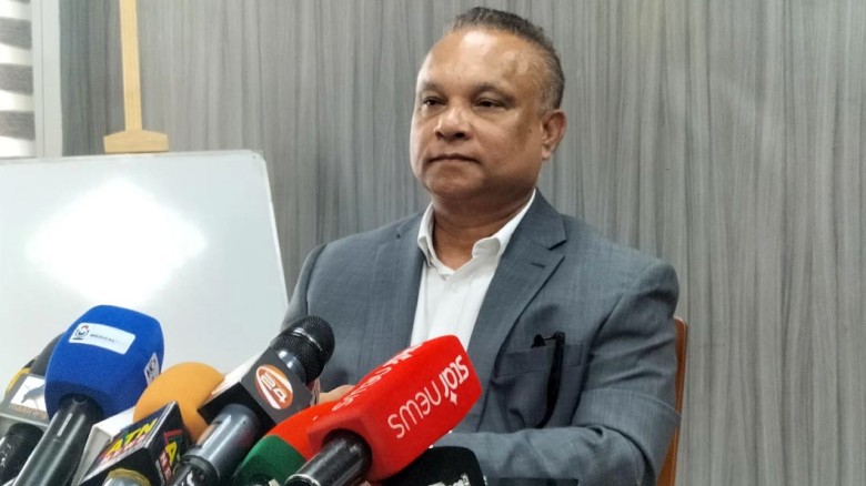পূর্ববর্তী সরকারের গাফিলতিতেই টিকা সংকট: ড. জিয়াউদ্দিন হায়